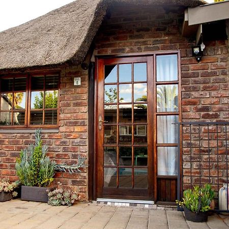 Melsetter'S Guesthouse Bloemfontein Esterno foto