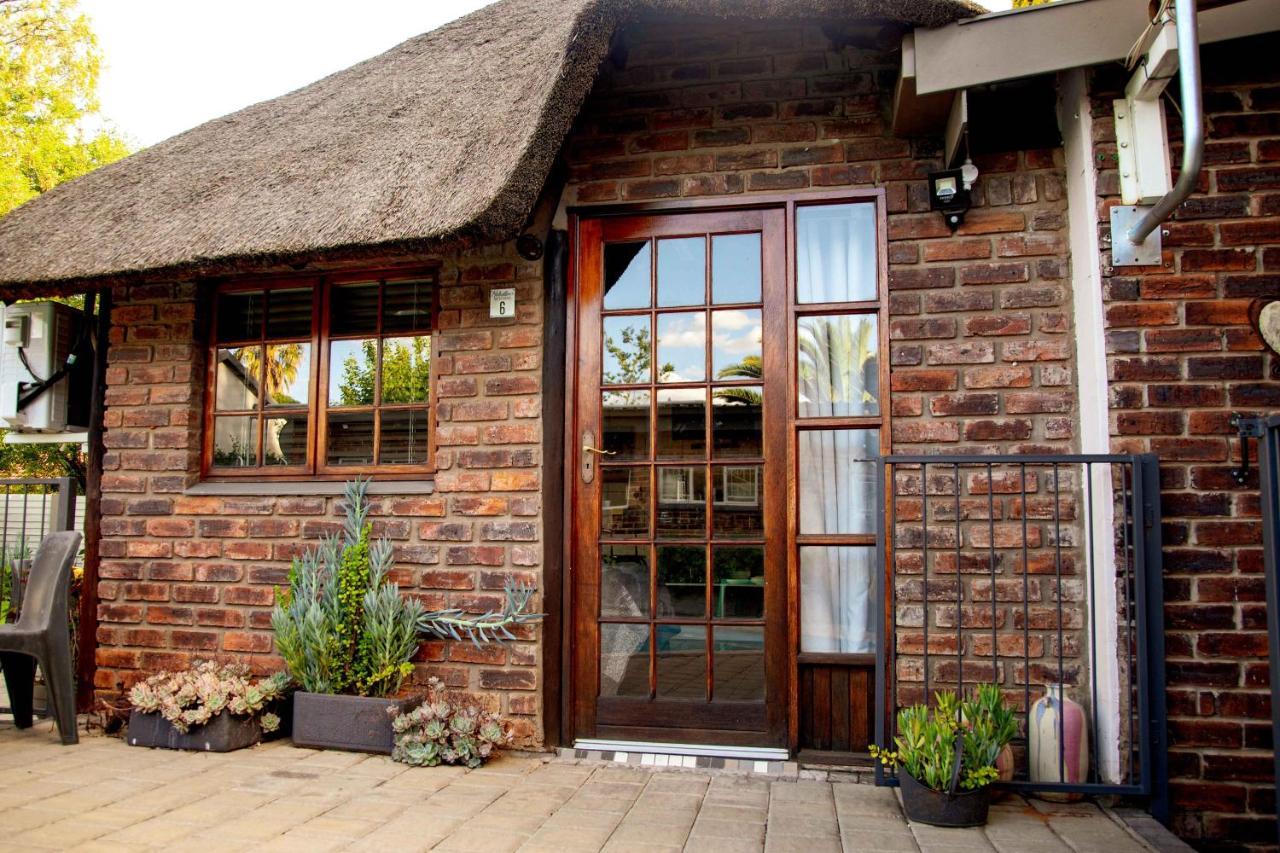 Melsetter'S Guesthouse Bloemfontein Esterno foto