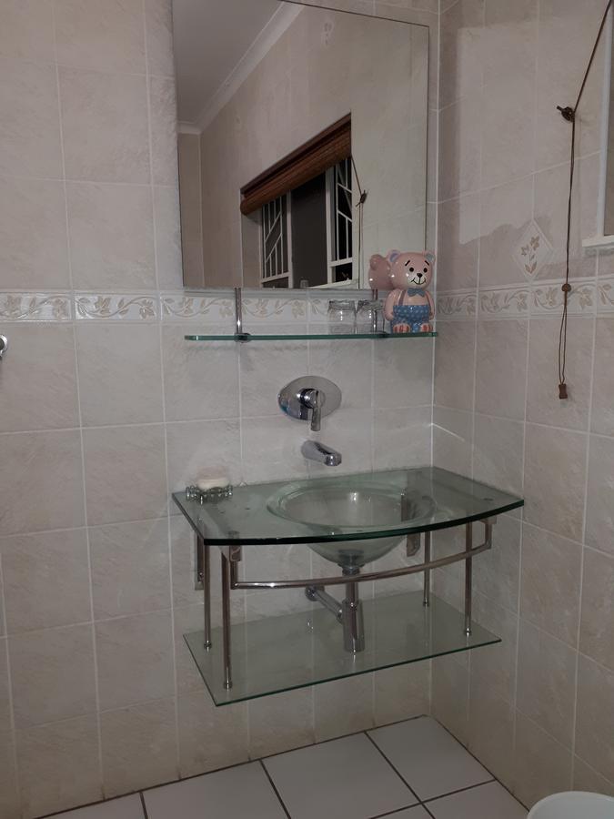 Melsetter'S Guesthouse Bloemfontein Esterno foto