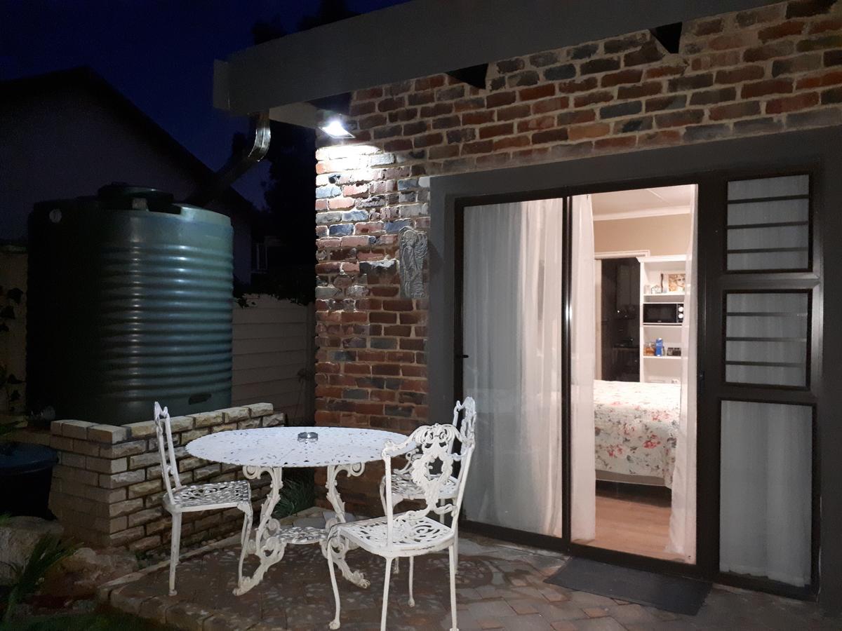 Melsetter'S Guesthouse Bloemfontein Esterno foto